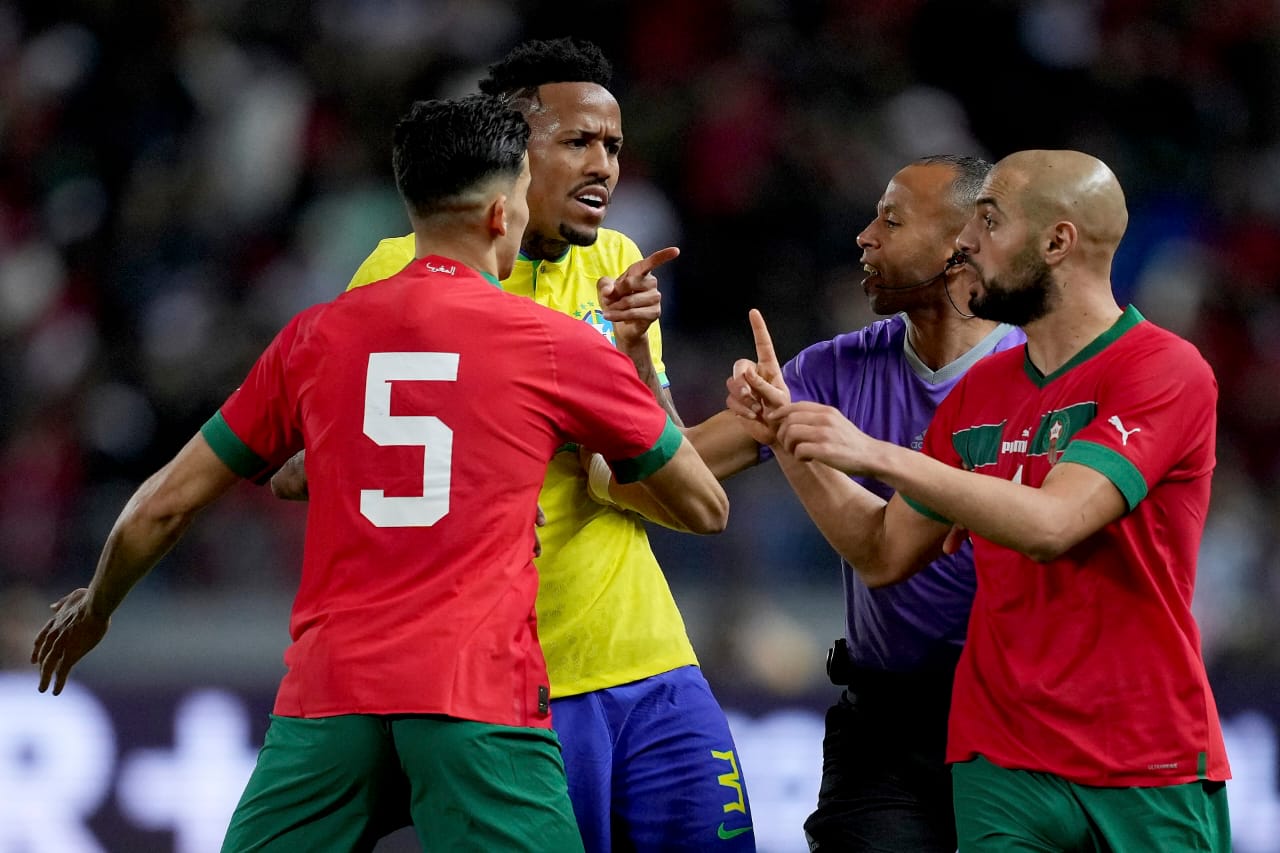 قطر والمغرب يستهلان مشوارهما المونديالي بتعادلين ثمينين