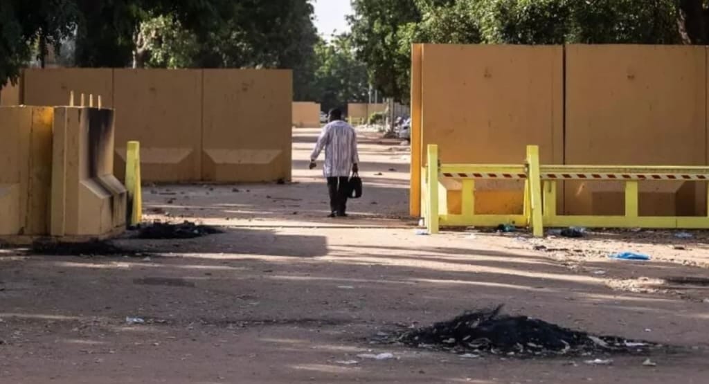 بعد قطع العلاقات.. فرنسا تعلن سحب جميع دبلوماسييها من بوركينا فاسو
