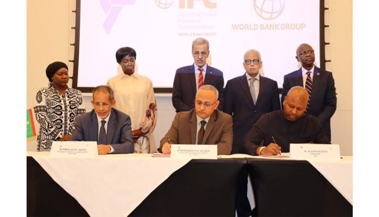 توقيع مذكرة تفاهم بين الشركة الوطنية للصناعة والمناجم (اسنيم) والمؤسسة الدولية للتمويل التابعة للبنك الدولي