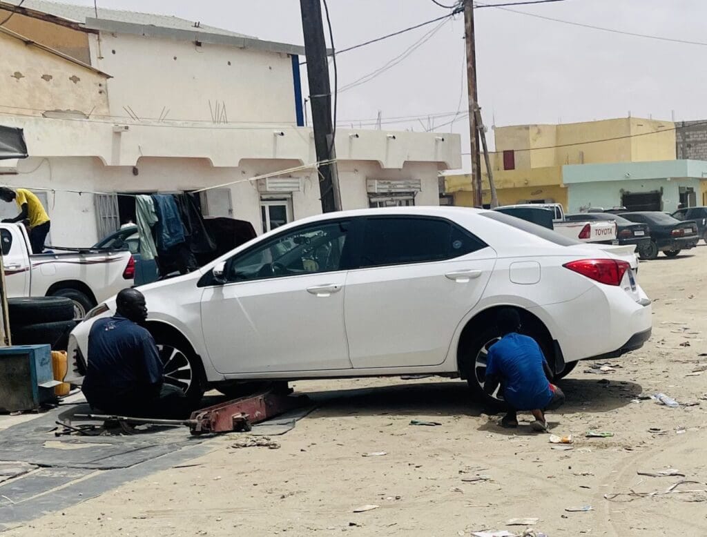 إنذار رسمي لشركات النقل عبر التطبيقات باستكمال تراخيصها القانونية
